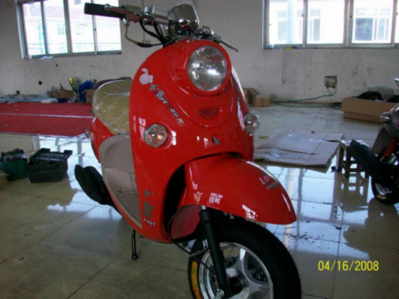 供應(yīng)小龜王電摩廠家