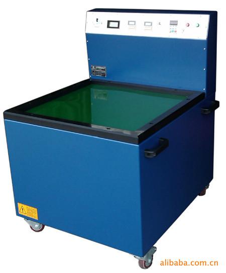 磁力研磨拋光去毛刺機廠家直銷，沈陽專業(yè)生產(chǎn)磁力研磨拋光去毛刺機廠家，沈陽磁力研磨拋光去毛刺機報價