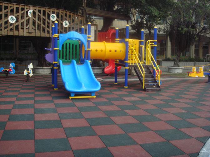 供應(yīng)防滑橡膠地墊