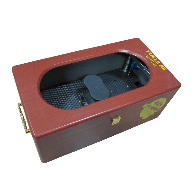 客人品管用的鞋套和鞋套機(jī)和純棉手套--廈門鷺基提供鞋套純棉手套