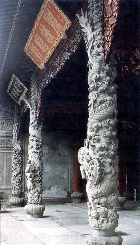 石雕龍柱供應(yīng)廠家圖片