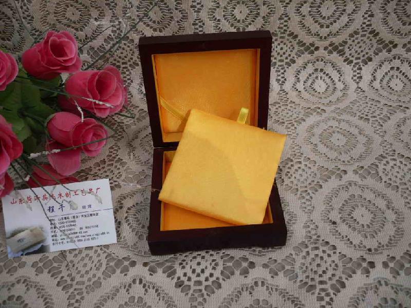 供應(yīng)精美木盒價(jià)格最平質(zhì)量?jī)?yōu)專業(yè)生產(chǎn)