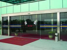 北京維修玻璃自動門圖片