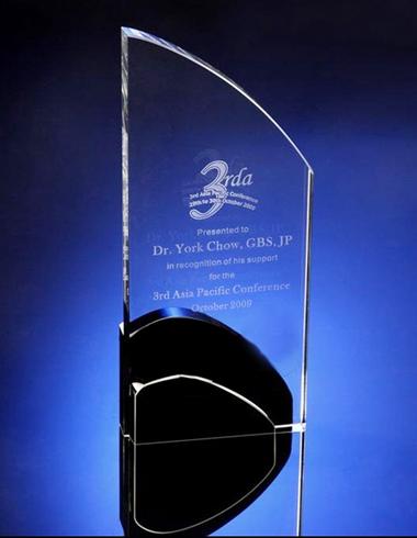 供應(yīng)制作水晶獎杯定做水晶獎牌加工水晶