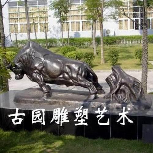 供應(yīng)*雕塑