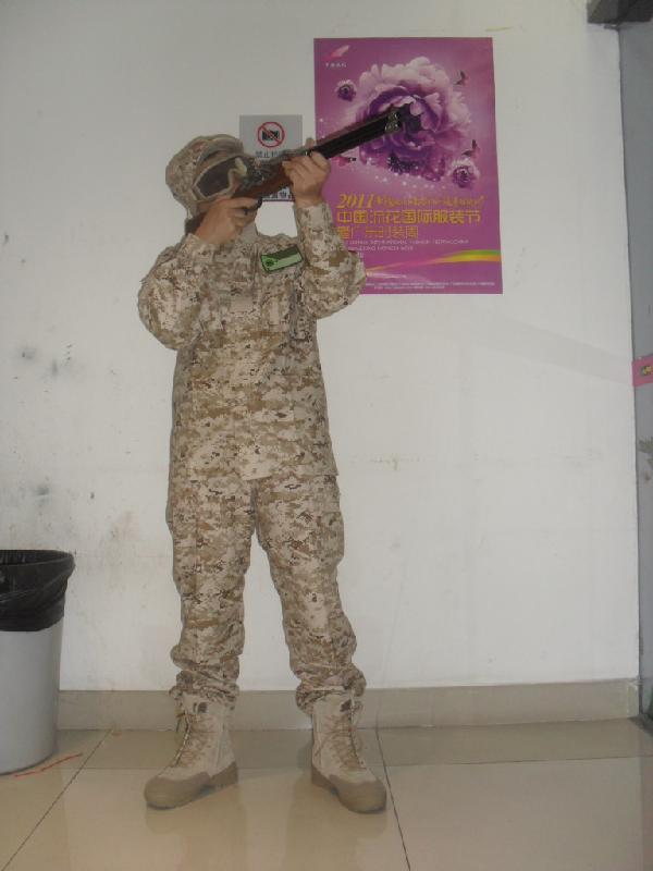 供應(yīng)大量戶外沙漠?dāng)?shù)碼套裝