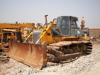 供應(yīng)二手宣化濕地推土機(jī)