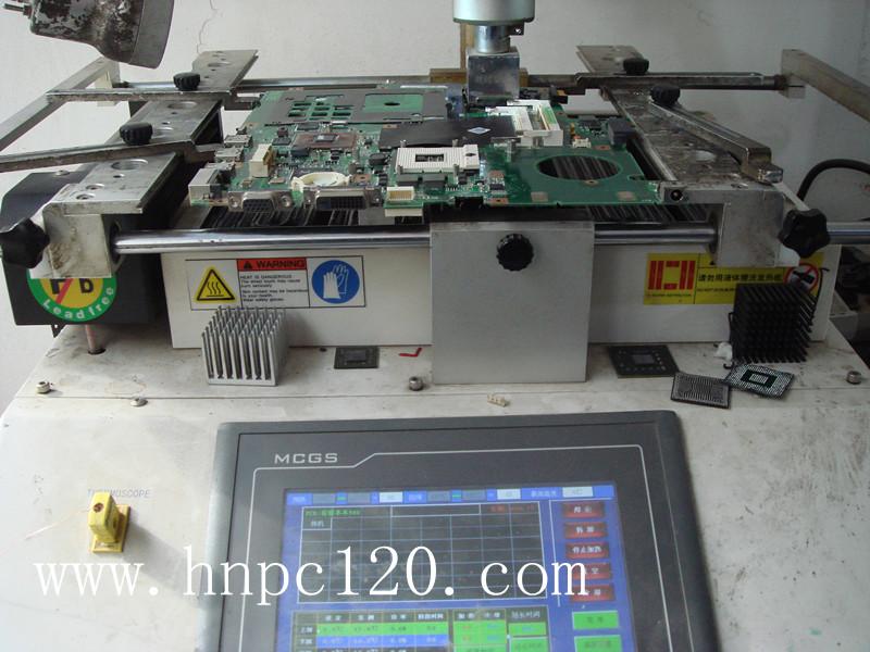 供應聯(lián)想y460筆記本開機無顯示，開機花屏維修