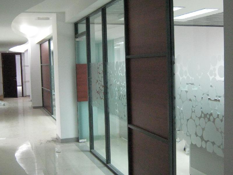 供應(yīng)成品鋁合金玻璃隔斷銷(xiāo)售