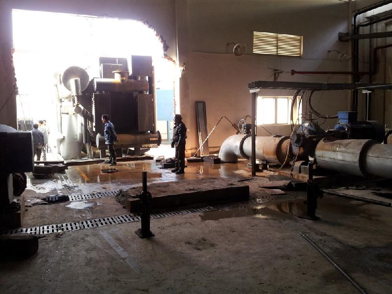 供應(yīng)回收深藍(lán)蒸汽吸收式溴化鋰制冷機(jī)組