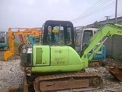 供應(yīng)現(xiàn)代二手挖掘機(jī)，山東臺(tái)兒莊二手挖掘機(jī)