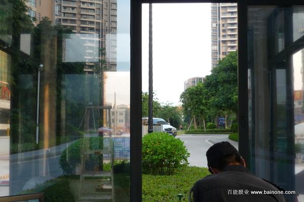 供應(yīng)建筑隔熱膜玻璃膜防曬膜防爆膜