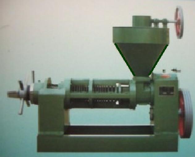 供應(yīng)小型榨油機那里賣；山東那里賣小型榨油機；小型榨油機生產(chǎn)廠家