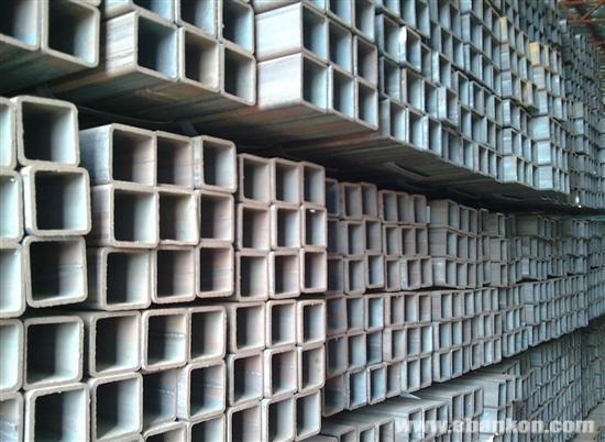 滄州小口徑薄壁鍍鋅鋼管廠圖片