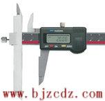 伸縮爪數(shù)顯卡尺圖片