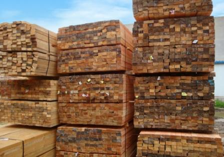建筑用輻射松木方圖片