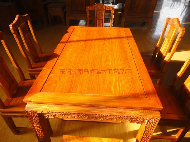 紅木圓桌批發(fā)廠家餐桌系列 非洲花梨木餐廳家具 圓臺(tái)批發(fā)廠家 刺猬紫檀家具
