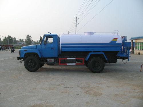 供應東風尖頭140灑水車