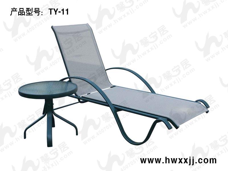 供應(yīng)藤編躺椅