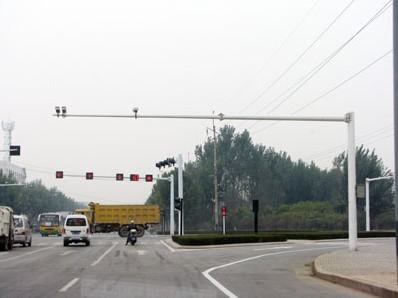 供應(yīng)青島道路監(jiān)控立桿