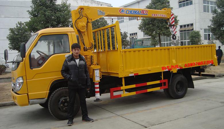 供應性價比*的小型隨車吊-福田時代