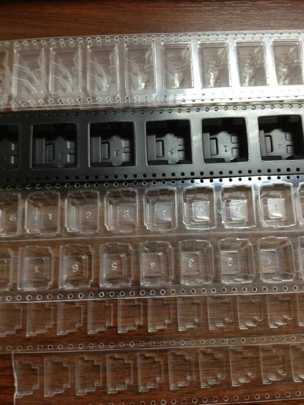 供應載帶膠盤廠家批發(fā)，東莞載帶膠盤廠家批發(fā)，東莞載帶膠盤廠家直銷