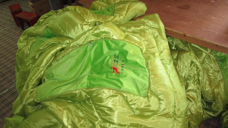 供應(yīng)珠海香港澳門廣告禮品抱枕被廠