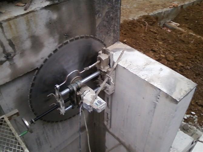 供應(yīng)凌河區(qū)水鉆打孔墻鋸切割