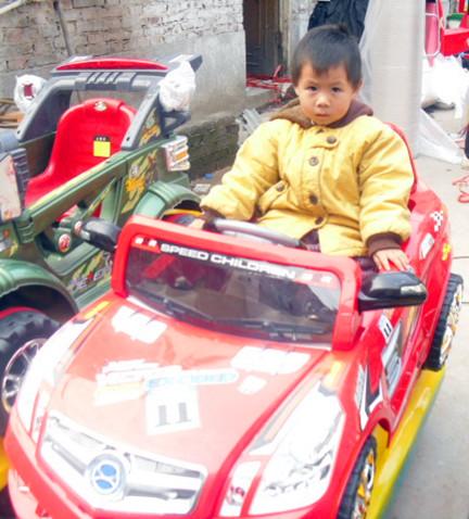 供應(yīng)新鄉(xiāng)原陽兒童投幣式激光戰(zhàn)車配件喜羊羊系列晃晃車羊村長投幣機(jī)配件