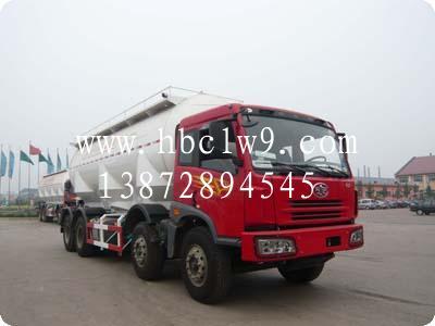 解放前四后八粉粒物料運(yùn)輸車(chē)圖片
