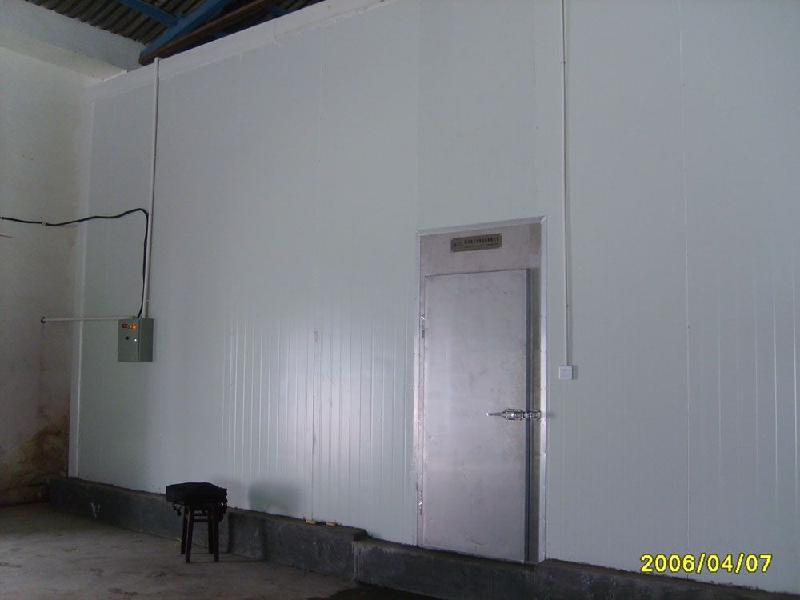 大型超低溫冷凍庫設備圖片