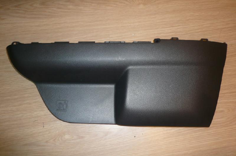 汽車內(nèi)飾件模具制造廠家凱豪模具圖片