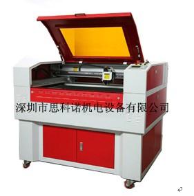 供應(yīng)深圳龍崗供應(yīng)數(shù)控雕刻機(jī)