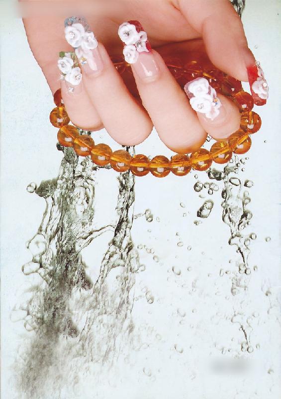 供應(yīng)福州哪里有*的美甲培訓(xùn)學(xué)校？福州學(xué)美甲的學(xué)校？