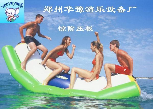 供應(yīng)水上樂(lè)園水上游樂(lè)設(shè)備充氣水上休閑運(yùn)動(dòng)器材水上游樂(lè)玩具廠家