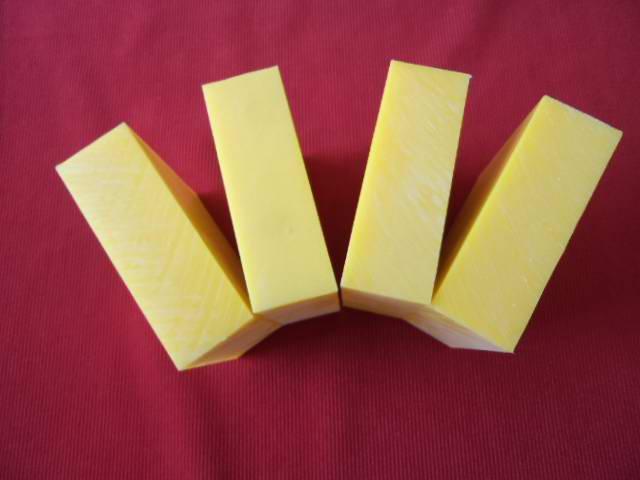 供應(yīng)優(yōu)質(zhì)耐腐蝕的聚乙烯板耐磨擋煤板