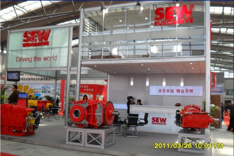 供應2012年汽車裝飾展展臺設(shè)計公司