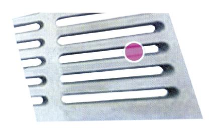 供應(yīng)河南保育床母豬產(chǎn)床定位欄豬場配套設(shè)備