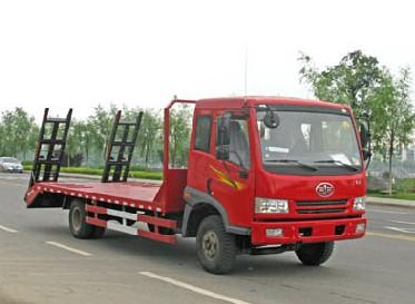 解放挖機(jī)運(yùn)輸車(chē)8噸平板拖車(chē)配置圖片/解放挖機(jī)運(yùn)輸車(chē)8噸平板拖車(chē)配置樣板圖 (3)