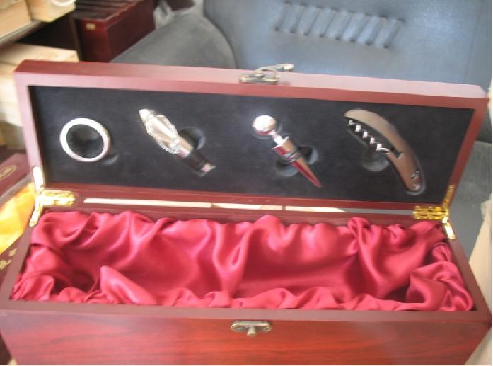 蘇州紅酒盒_蘇州紅酒木盒_蘇州紅酒包裝盒_蘇州木制酒盒