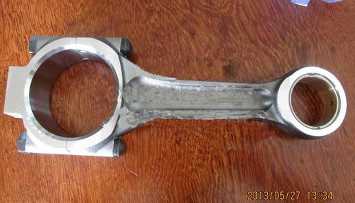 供應(yīng)挖掘機(jī)PC300-7發(fā)動機(jī)連桿