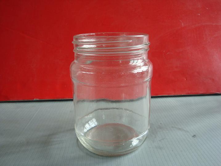 供應(yīng)多款高白料500ml蜂蜜瓶玻璃瓶