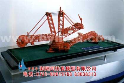 破碎機(jī)模型廠家電話圖片