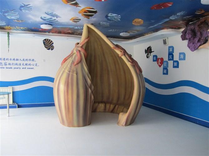 專業(yè)假樹假山工程圖片