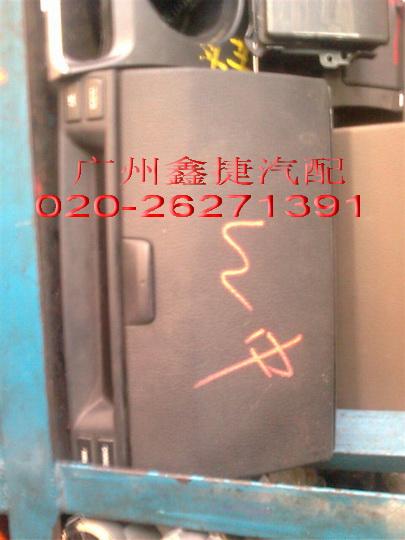 雷諾塔菲克冷氣泵圖片