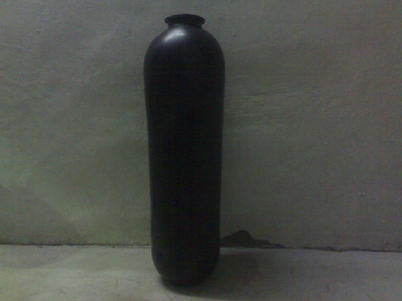 供應(yīng)專業(yè)安裝氮?dú)饽业卢敻駳饽?  title=