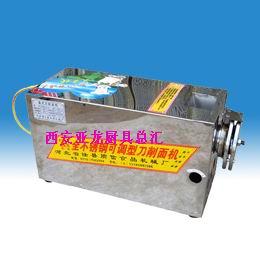供應(yīng)陜西優(yōu)質(zhì)雞湯刀削面機(jī)器人