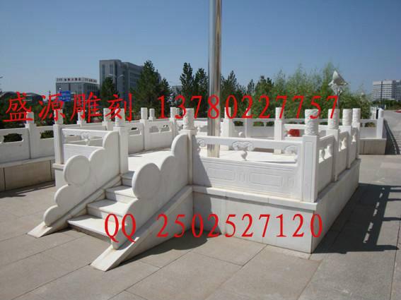 供應(yīng)河道漢白玉護(hù)欄