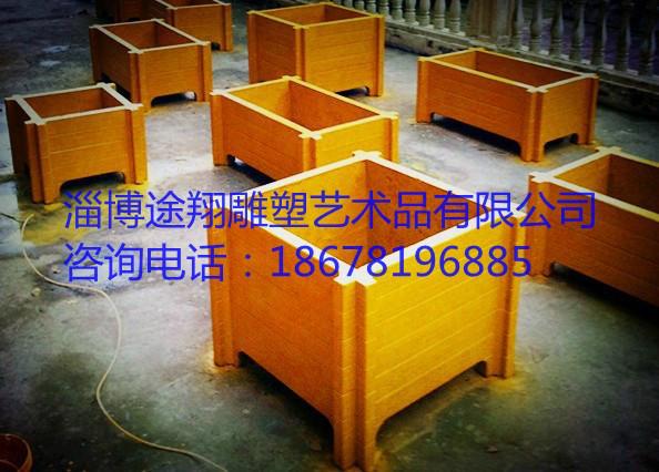 供應(yīng)山東仿木花盆廠家