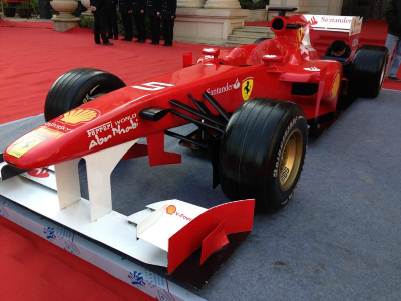 供應(yīng)南京租F1跑車(chē)展示